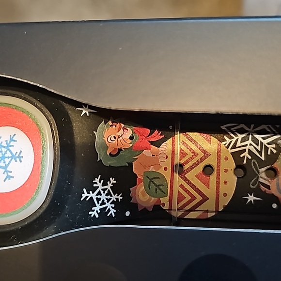 Disney Magic Band Plus NIB never connected - Picture 9 of 9